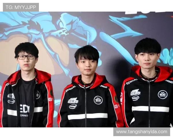 英雄联盟深度解析：EDG战队的战术创新与技术优势探讨